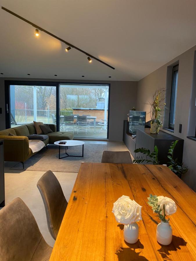 Moderne Ferienwohnung Stephanskirchen Экстерьер фото